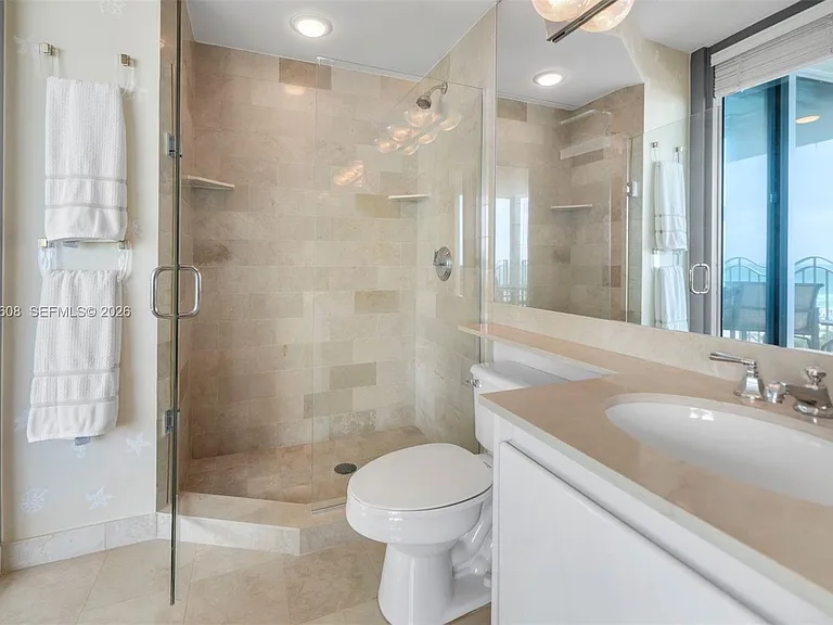 1500 Ocean Dr #702 — Photo 17