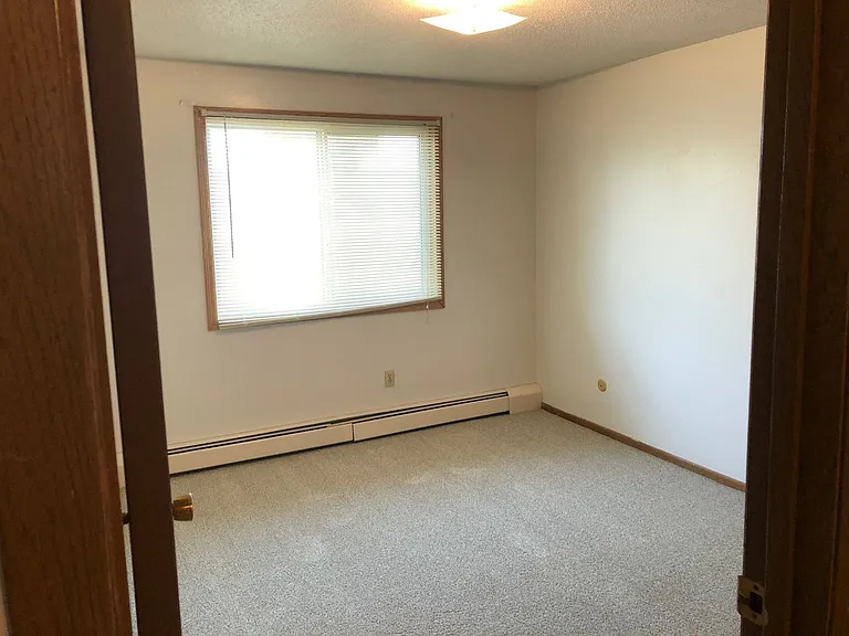 200 N Garfield Ave — Photo 17