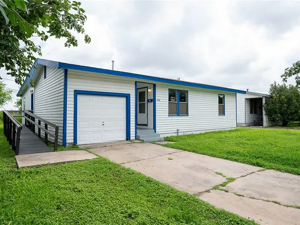 1702 Sycamore Pl, Corpus Christi, TX 78416