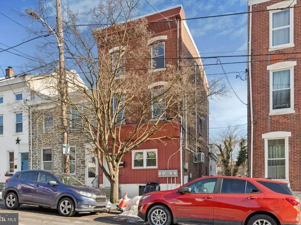 206 Ripka St #2, Philadelphia, PA 19127