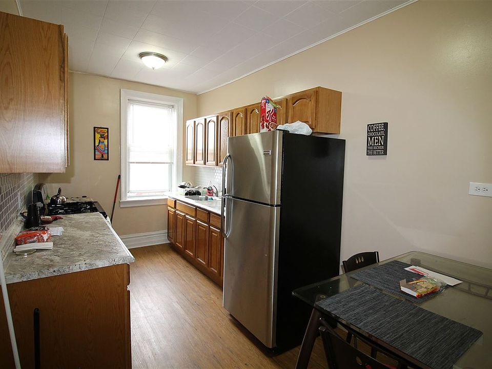 2nd image of 39 74th St APT B4