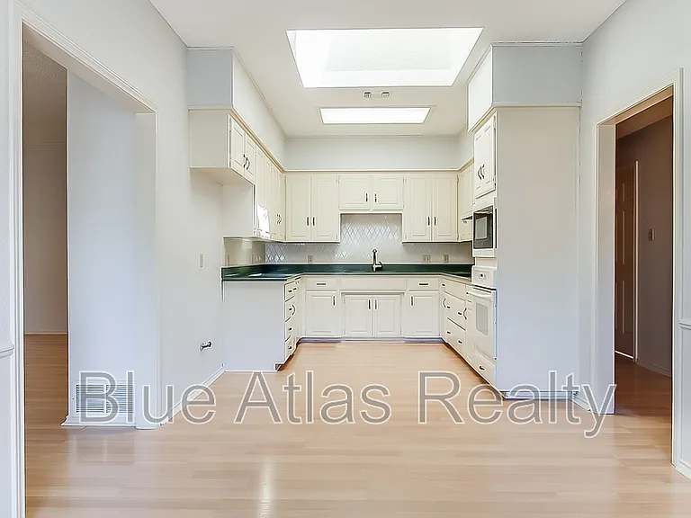 5727 Ridgerock Rd — Photo 6