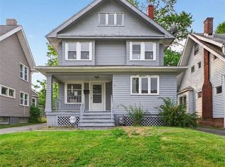 839 Nela View Rd, Cleveland, OH 44112