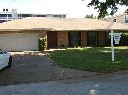 1st image of 3081 NE 47th St