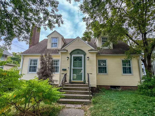 16 2nd Ave SW, Hampton, IA 50441