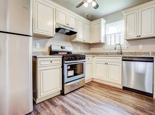 3 Farnworth Close, Freehold, NJ 07728