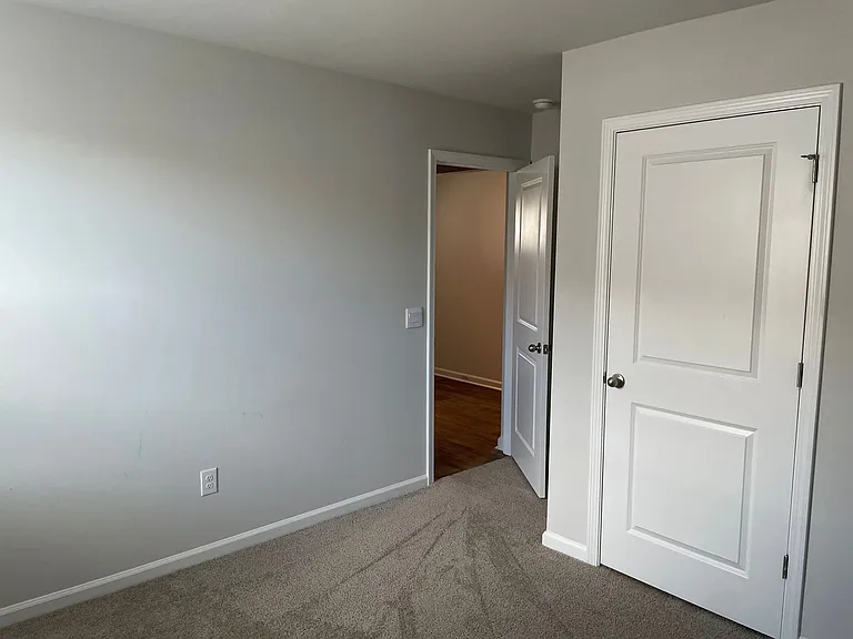1824 E Woodstork Ln NE — Photo 25