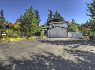 3270 Yorkshire Ct SE, Pt Orchard, WA 98366