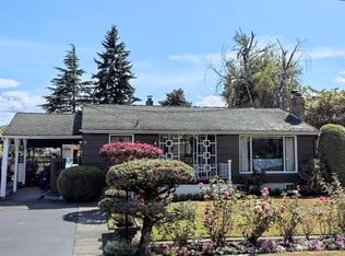 137 13th Ave, Kirkland, WA 98033