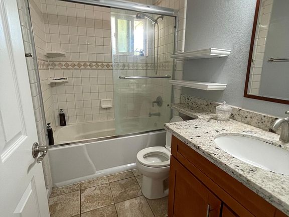 3rd image of 3350 Rayanna Ave