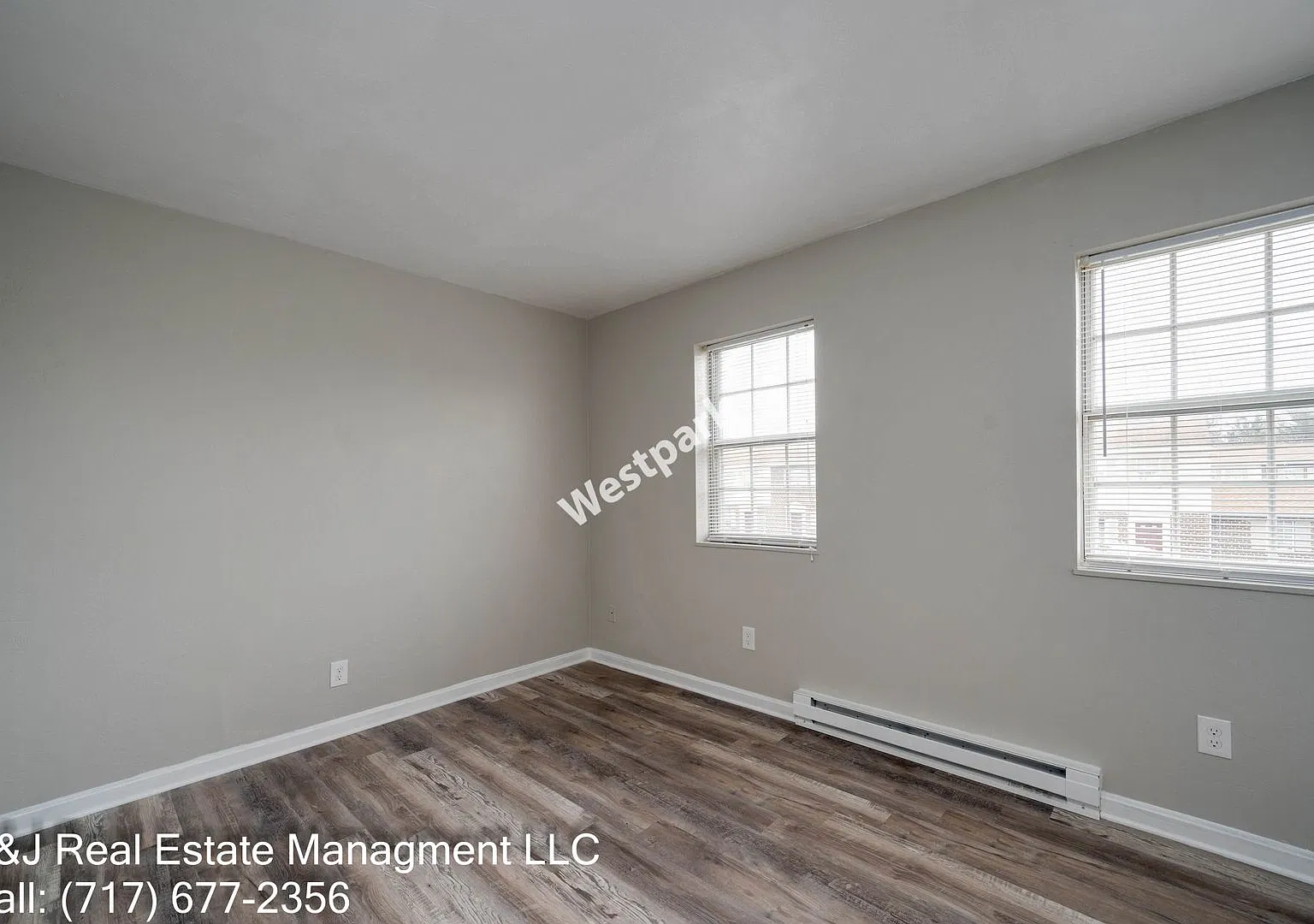 West Park Apartment — Photo 4