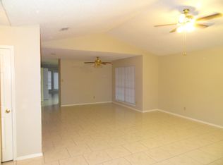 1817 Willow Creek Ct, Garland, TX 75040