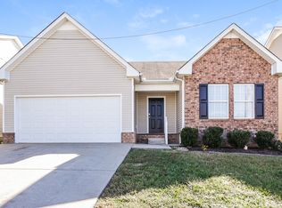 127 Berele Shepsele Ln, La Vergne, TN 37086