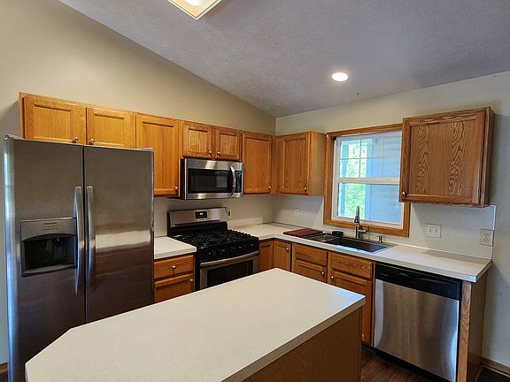 4th image of 1209 Dale Ct NE #1