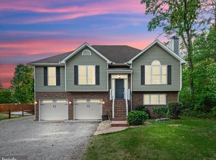 717 Annapolis Dr, Ruther Glen, VA 22546