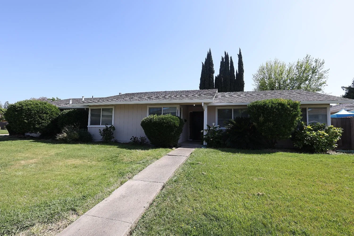 6252 Denslow Way photo 1