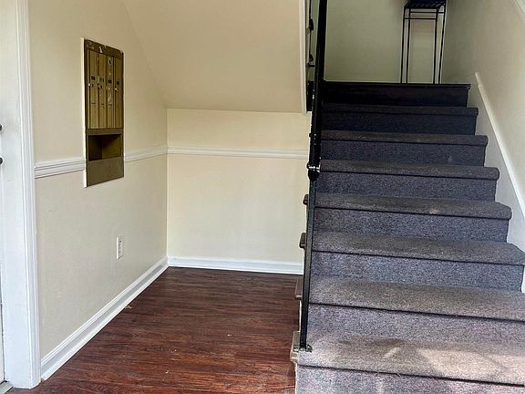 3rd image of 2110 Montreat Way APT B