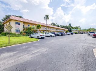 2003 Greenbriar Blvd APT 16, Clearwater, FL 33763