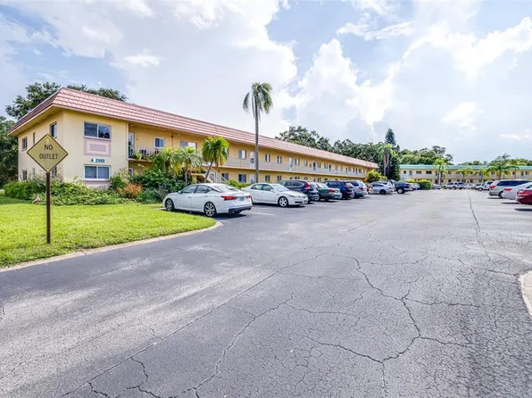 2003 Greenbriar Blvd APT 16, Clearwater, FL 33763