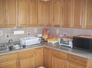 53 Scherer St, Bethpage, NY