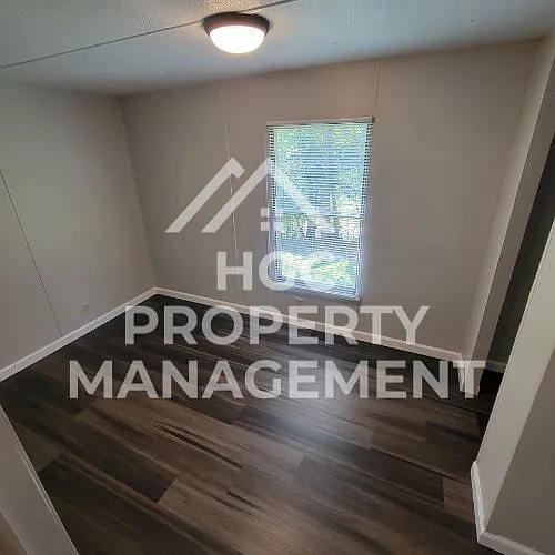 240 Penny Ln — Photo 11