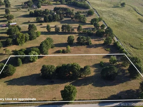 S 349th East Ave, Porter, OK 74454