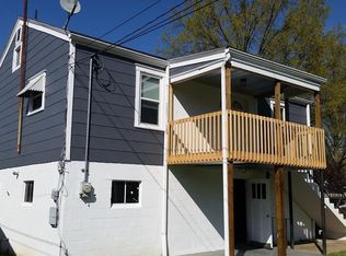 2711 28th St, Parkersburg, WV 26104