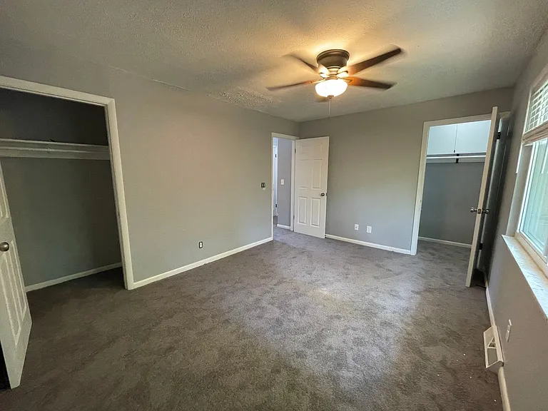 Bexvie Village Townhomes — Photo 33