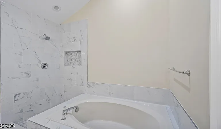 1306 Stech Dr — Photo 26