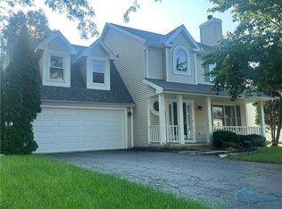 1528 Indian Creek Dr, Perrysburg, OH