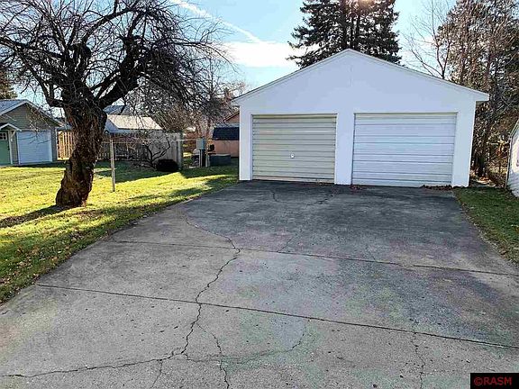3rd image of 1030 2nd Ave S