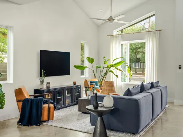 1416 W 51st St #1, Austin, TX 78756