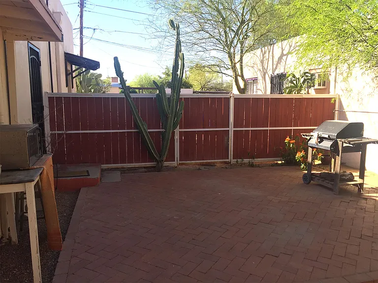 2701 N Martin Ave #4 — Photo 10