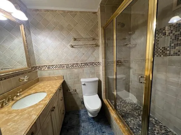 7004 Blvd East image 22 of 43