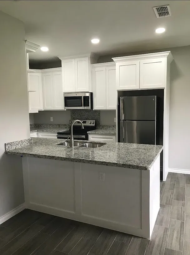 109 Mimosa St — Photo 4