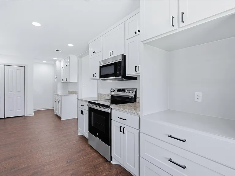 32242 Sky Lakes Dr — Photo 12
