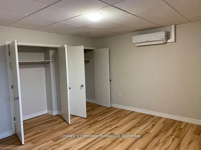 238 Bertie St #1 — Photo 8