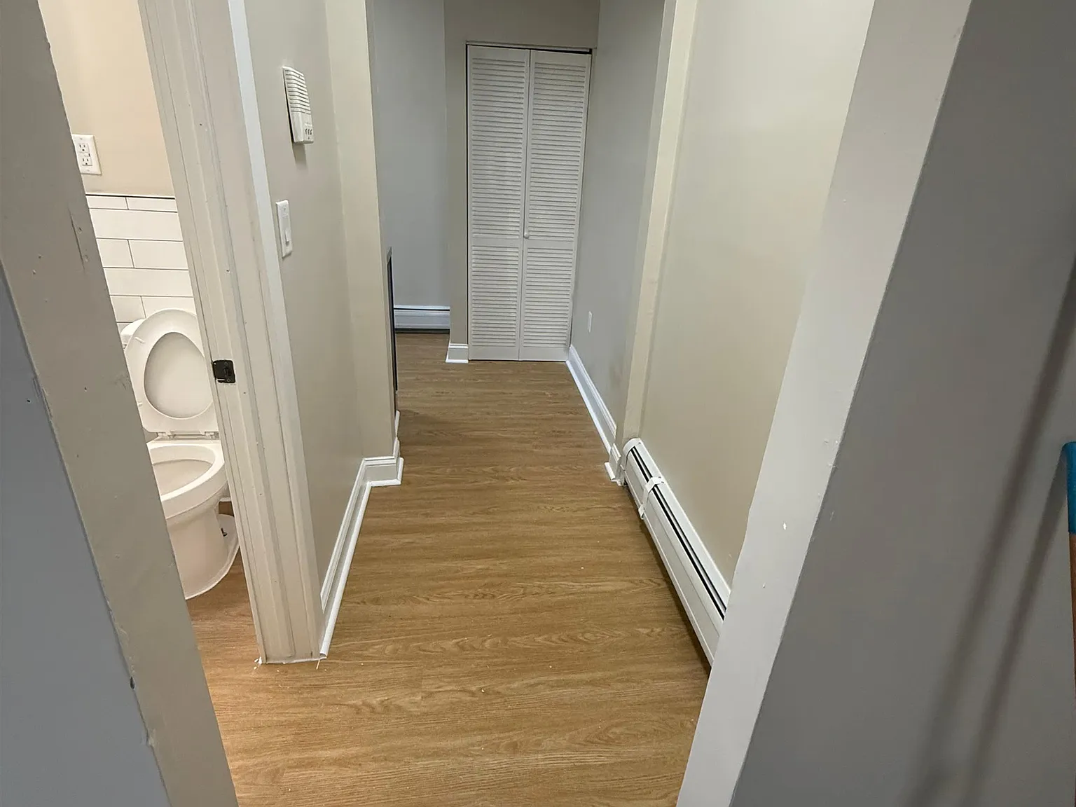 2 bed, 1.0 bath, 1000 sqft, $2,050 — Photo 4