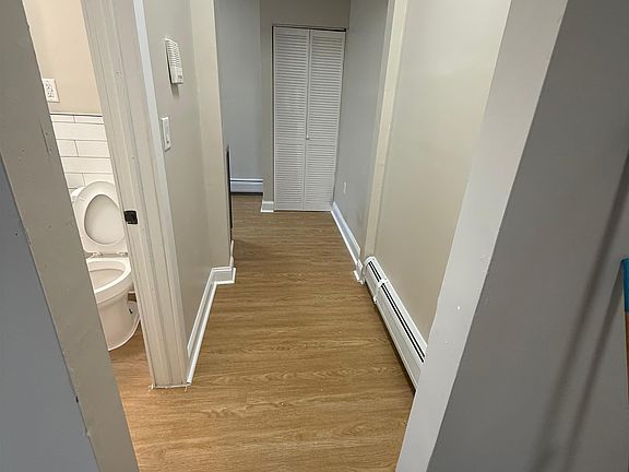4th image of 686 Bergen Ave #14