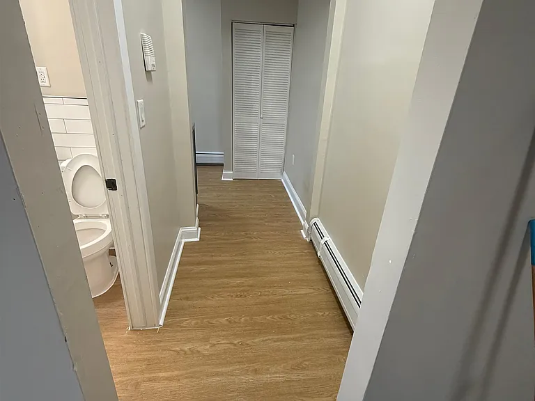 686 Bergen Ave #14 — Photo 4