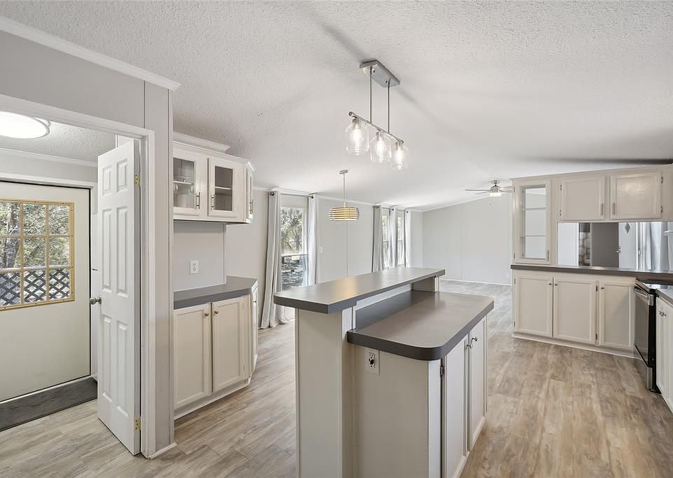 36001 Crawford Rd, Spicewood, TX 78669 Zillow