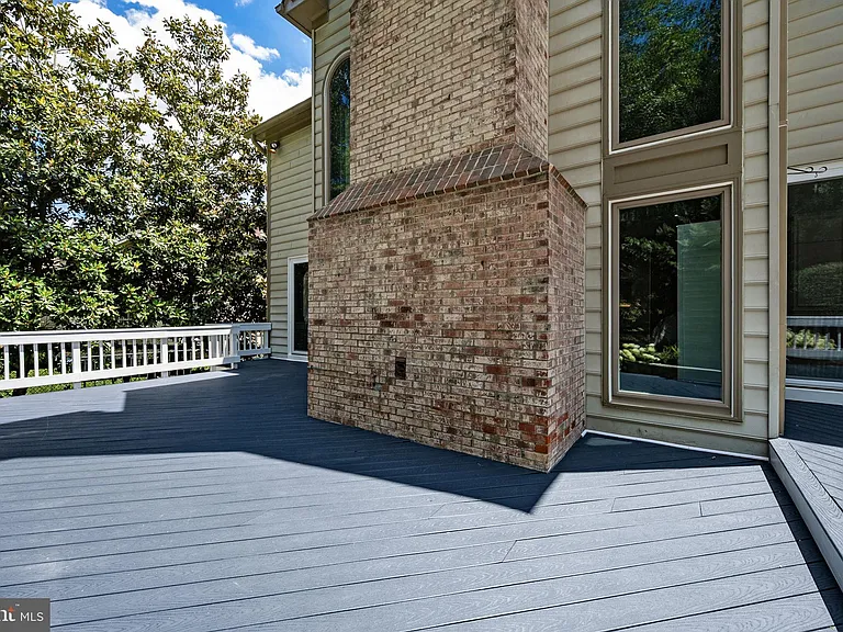 1256 New Bedford Ln — Photo 114