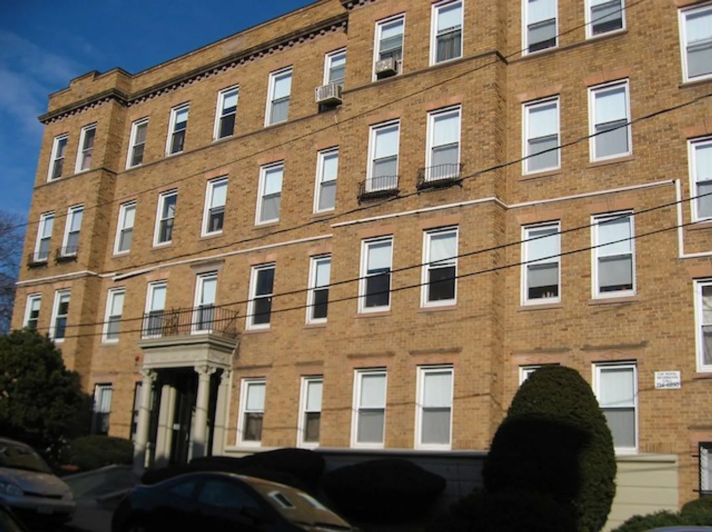 Nice 2 bed split — Photo 2