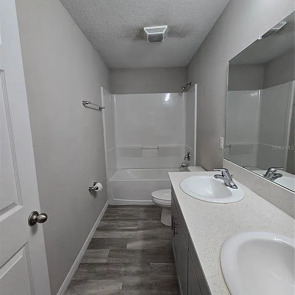5694 Arlington River Dr — Photo 22