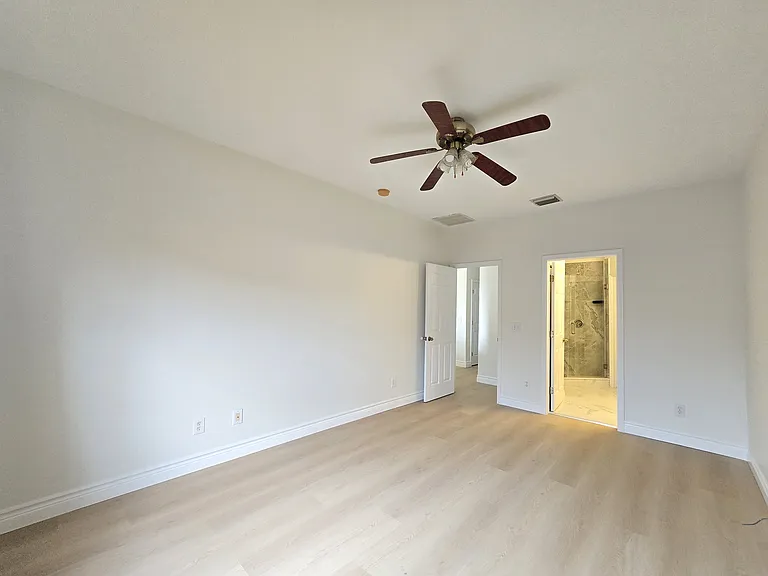 30202 Goodwick Way — Photo 28