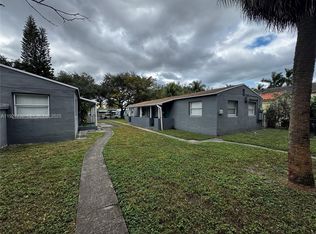 2034 Taylor St, Hollywood, FL 33020