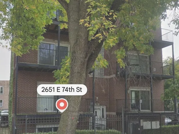 2651 E 74th St APT 101, Chicago, IL 60649