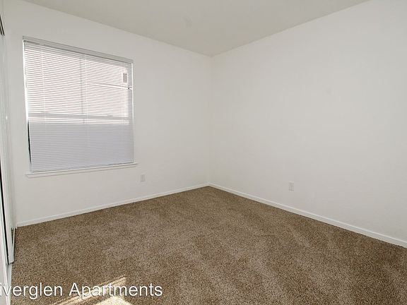 5th image of 3243 Azevedo Dr APT 212