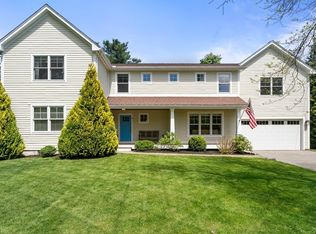 6 Appletree Ln, Andover, MA 01810