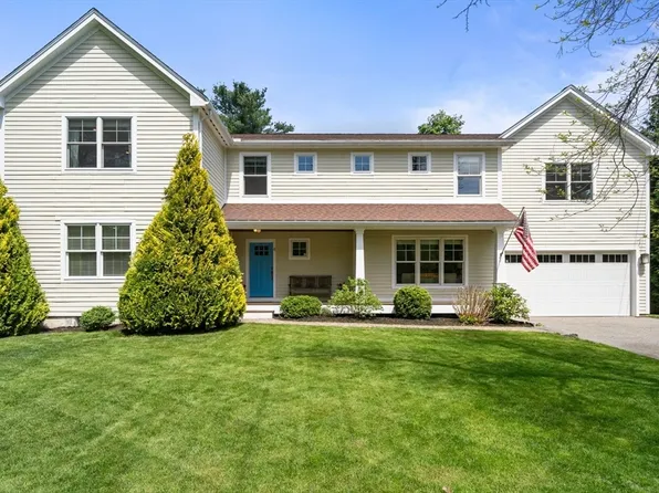 6 Appletree Ln, Andover, MA 01810